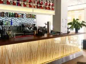 Limit Beach Club
