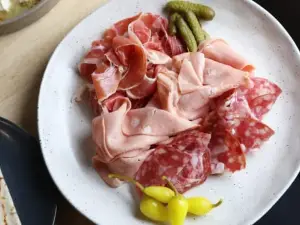 The Birdhouse Kitchen & Cafe