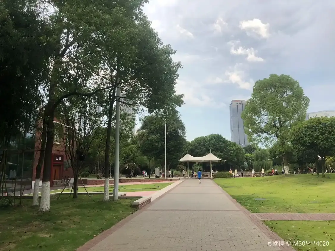 Hotels near Exhibition Center of CZT Resources-conserving and Environment-friendly Society Construction