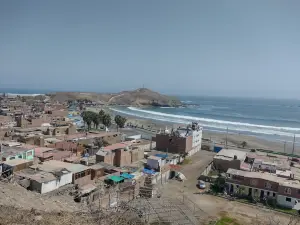 Playa Puerto Chico - Barranca