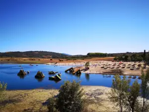 Playa fluvial de la Ribeira