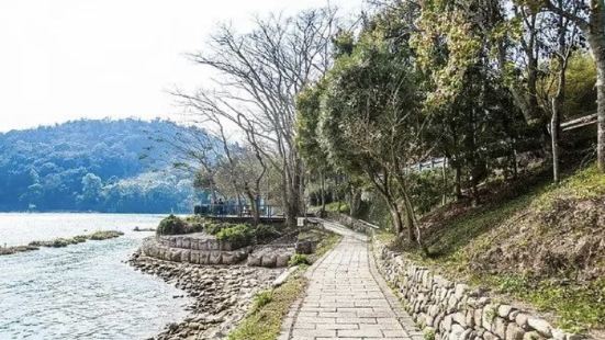 Sun Moon Lake Circular Walk