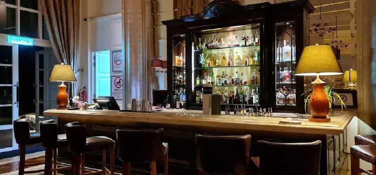 VERANDAH CLASSIC BAR & LOUNGE