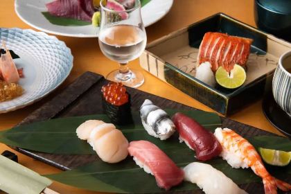 Dining Room – Sushi