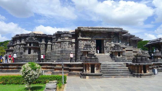 Ancient Hoysala Shri Hoysaleswara Temple