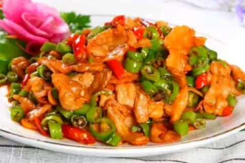 乡下老家粗菜馆(曹州路店)