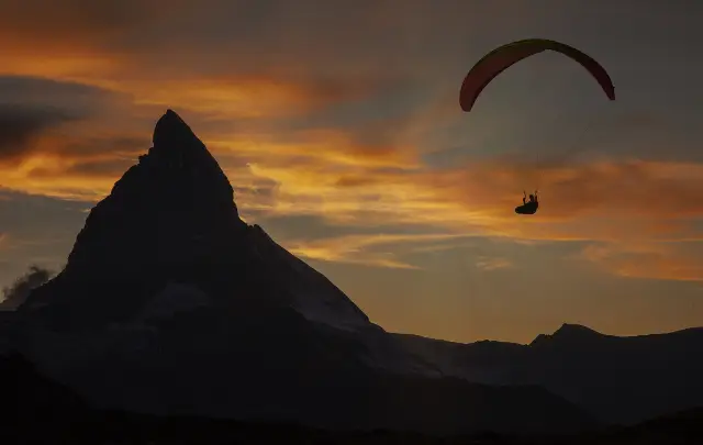 Paragliding in Zermatt