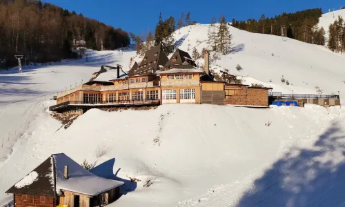スメスタジ"イヴェル" ・ メチャヴニク ・ モクラゴラ