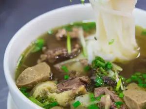 Pho Le