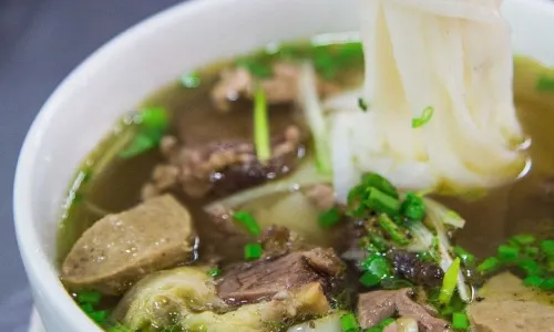 Pho Le