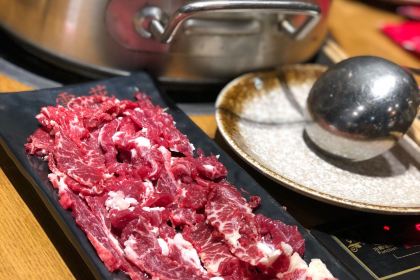 JinRi Niu Shi ChaoShan Xian Beef Hot Pot (JingAn Si)
