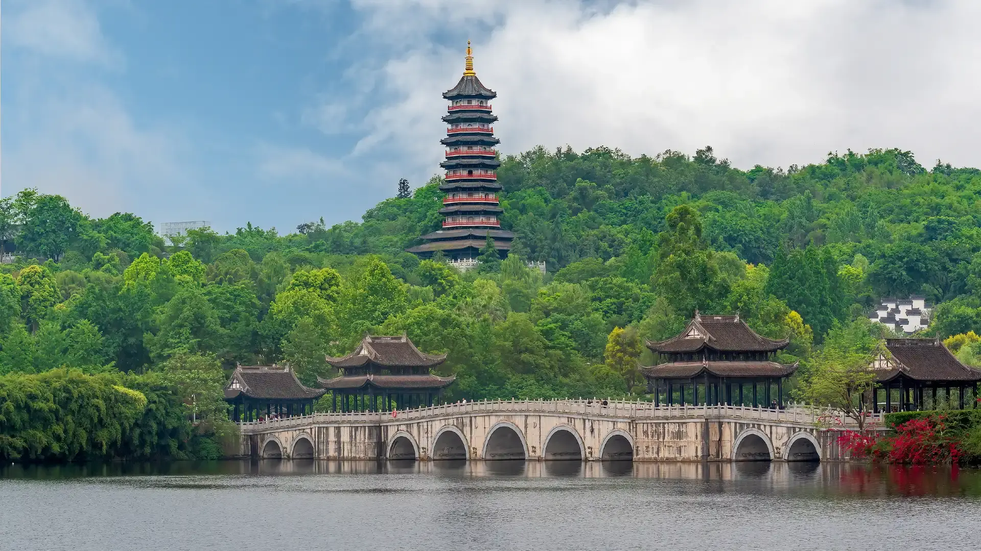 Hotels near Chongqing Garden Expo Park