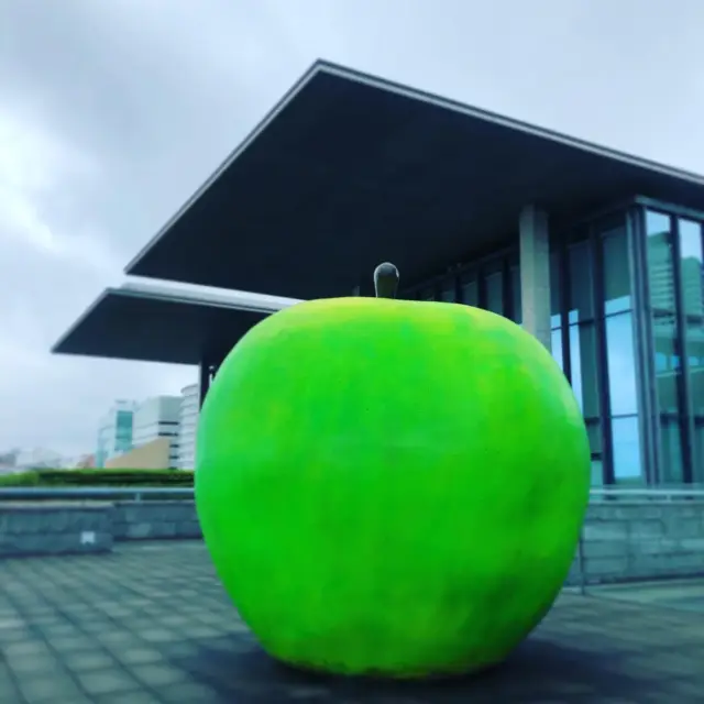 兵庫県立美術館(神戸)