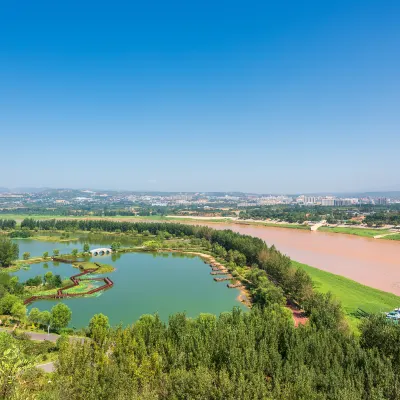 Hotel dekat Sanmenxia Dam Scenic Area on Yellow River