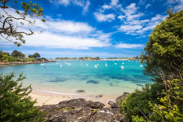 Отели с услугой фитнес-залом в г. Данмор-Таун