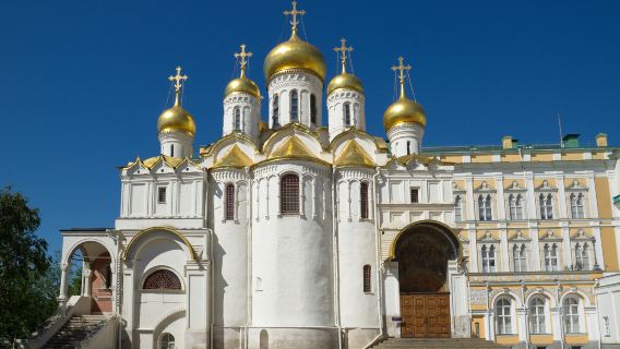Gedung Opera La Scala + Katedral Milan + perjalanan satu hari Piazza del Duomo