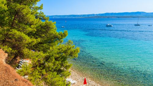 Zlatni Rat Beach