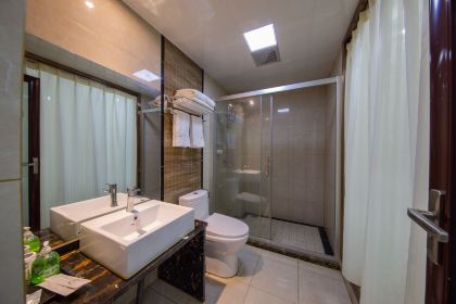 BAI NIAN DA YONG JIU LOU