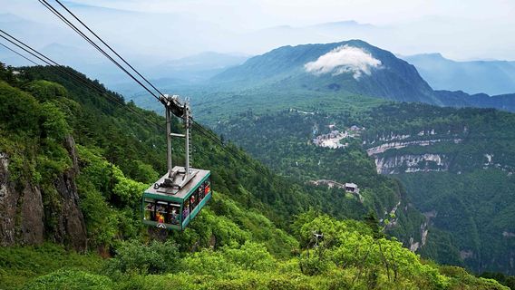 Jinding Cable-Car