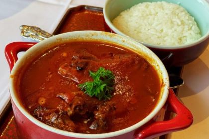 Tommy Bahama Marlin Bar & Store