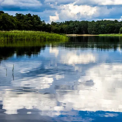 Отели рядом с достопримечательностью «Парк Сток»