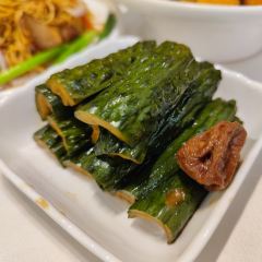 SILVERY BURNER User Photo