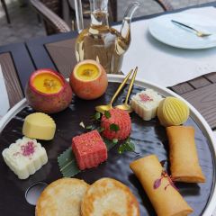 He's House User Photo