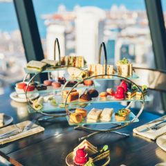 Orbit 360° Dining User Photo