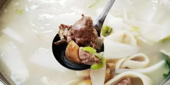 黎老么湯鍋飯店