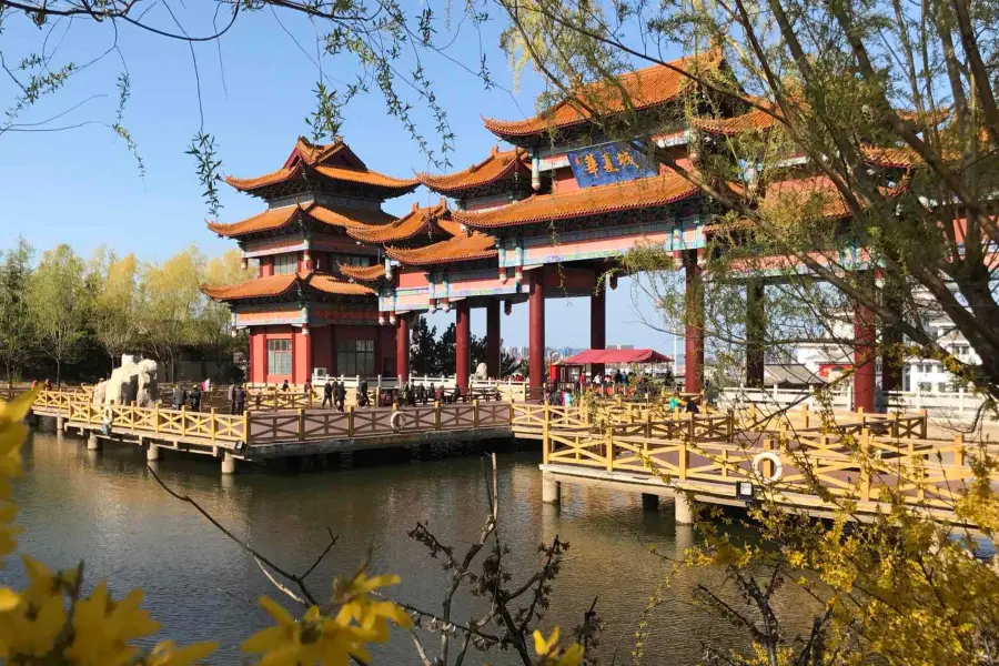 China’s No.1 Memorial Archway