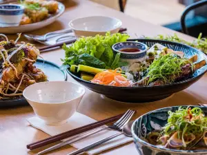 Noi Vietnamese Eatery