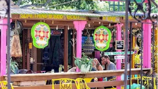 La Frutera Garden Bar