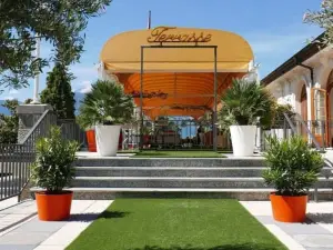 La Terrasse du Petit Palais