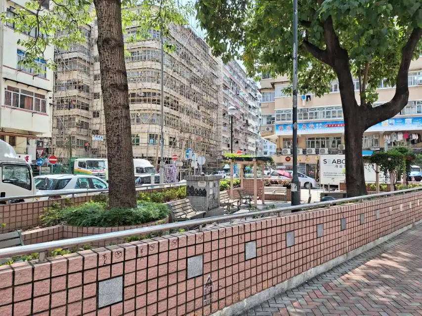 Hotels near Rest Garden