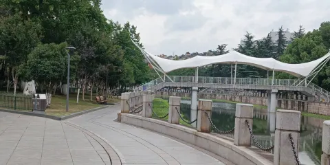 河濱公園（曲園南路）