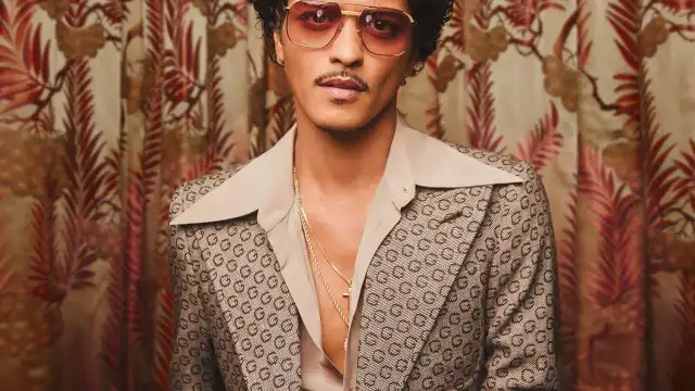 日本札幌 · Bruno Mars《The Romantic》巡演