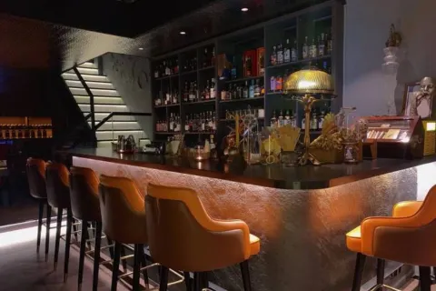 CLB whisky cigar bar·威士忌吧