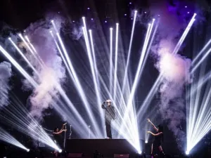 BOTTLE LIVE SHOW