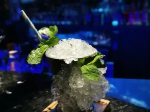 END·clear·bar