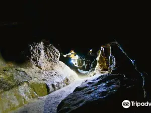Crystal Cave