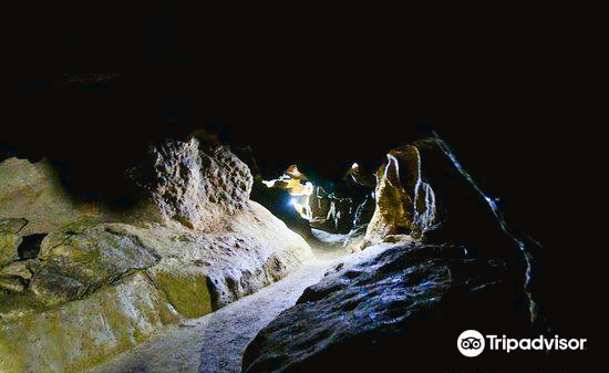 Crystal Cave