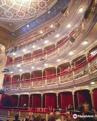 Hotel in zona Teatro Maria Guerrero