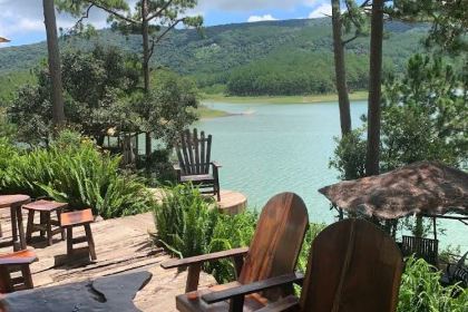 Đảo trái tim Hồ Tuyền Lâm (Happy Hill Coffee)
