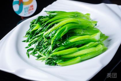 自然悠闲农庄·脆皮烧鸡·山坑鱼