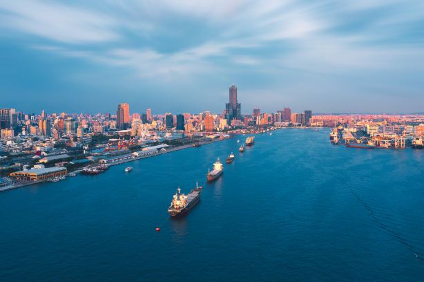 Kao-hsiung Harbor