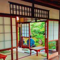 京都 どちらのお店も美味な「あぶり餅」