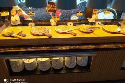 欢乐牧场烤肉海鲜涮自助(星河cococity店)