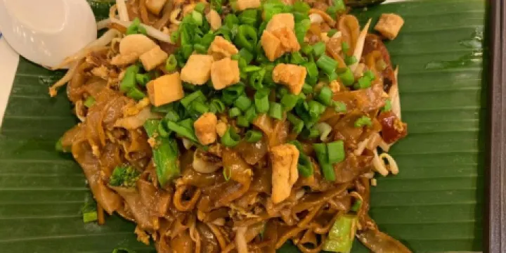 Aunty Aini's Garden Cafe