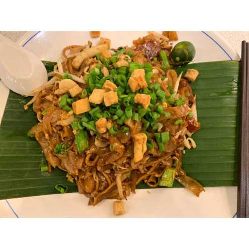 Aunty Aini's Garden Cafe