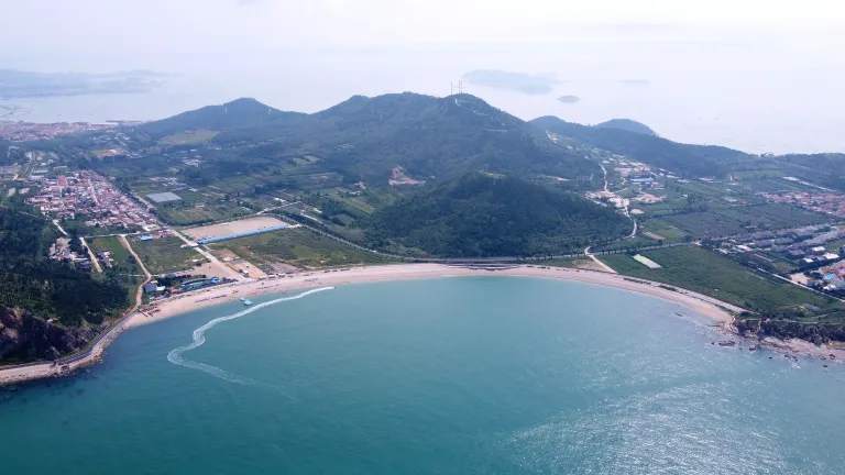 由煙台到 深圳機場的航班